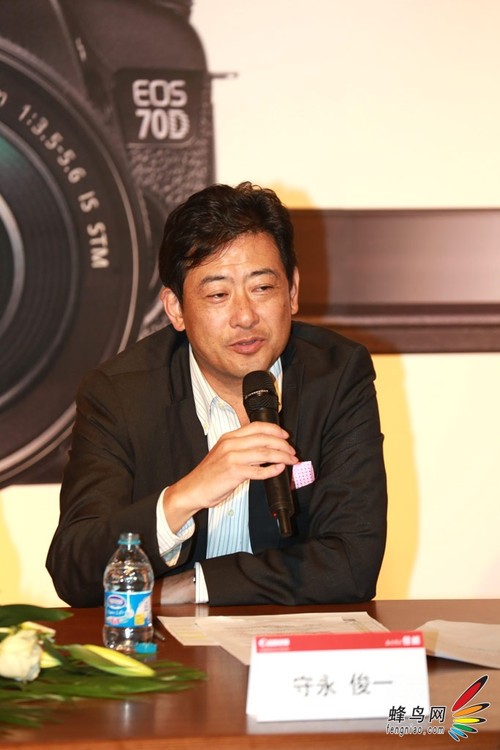 性能全面提升 就EOS 70D专访佳能高层