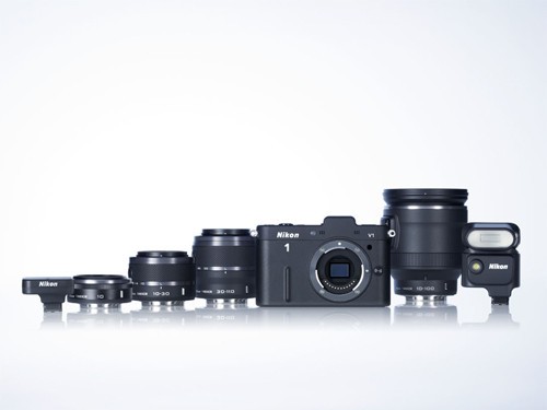 恒定F2.8设计 尼康公布10-47mm头新专利