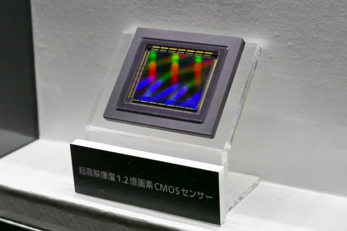 参数惊人 佳能展示1.2亿像素CMOS传感器