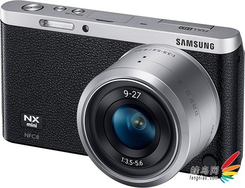 全球最薄无反相机 三星发布NX Mini相机