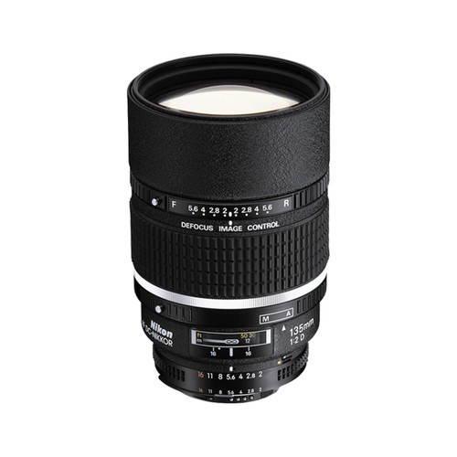 谍照出现 网传尼康将发135mm F2规格新镜