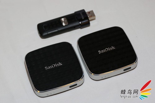 闪迪在京发布两款欢畅无线闪存存储新品