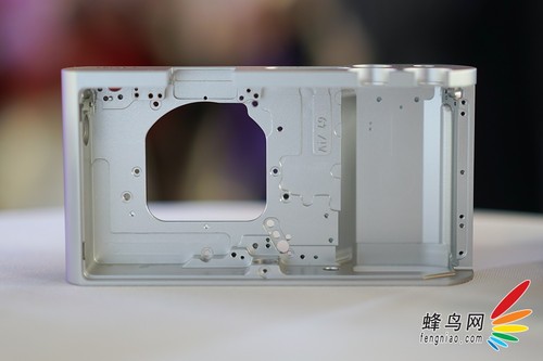 P&E2014：徕卡发布首款T系列微单产品