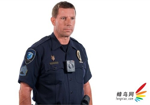 记录犯罪 伦敦警察新装备广角随身摄像头