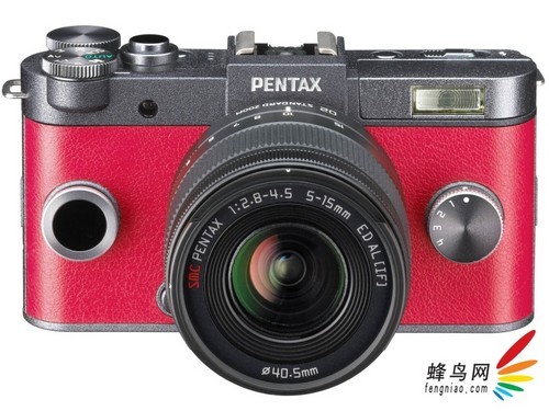四色时尚轻便单电新品 宾得理光发布Q-S1
