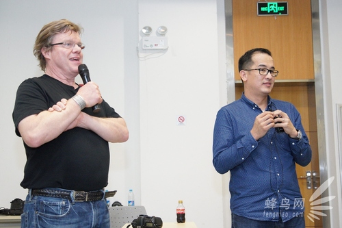 大师巅峰对决 雕刻光线闪光讲座在沪举办