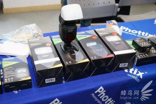 大师巅峰对决 雕刻光线闪光讲座在沪举办