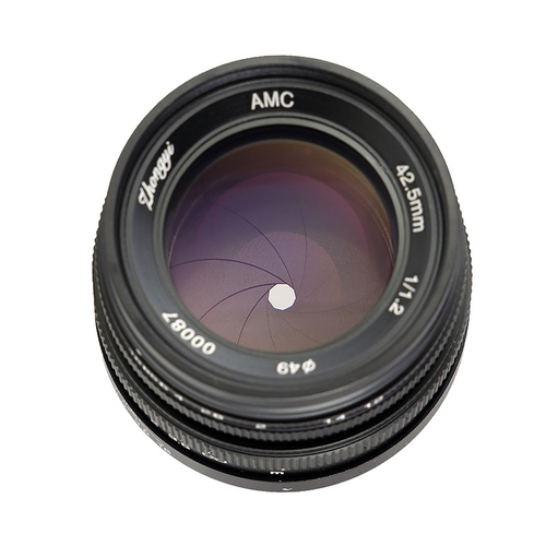 国产精品 中一42.5mm F1.2镜头日本开卖