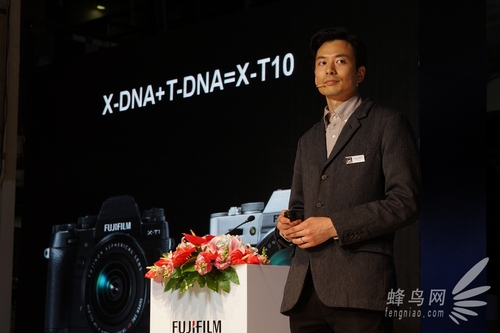 配备高性能对焦系统 富士在沪发布X-T10