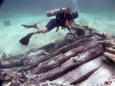 考古学家深海发现百年前沉没的运奴船残骸