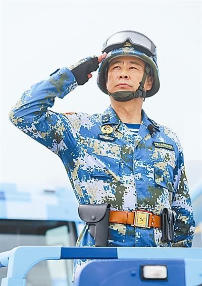   刘庚群在阅兵训练中。黄 亮摄