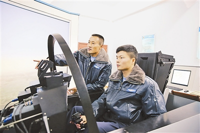 23秒的生死抉择：东海舰队战机坠毁细节曝光（图）